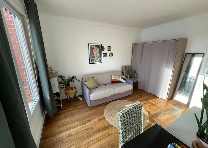 דירה Peaceful Nearby Paris